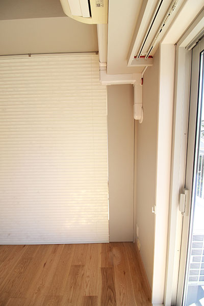 ��������